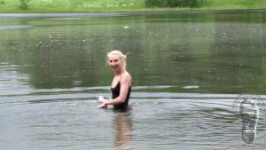 wet-leggings-muddy-wellies_12.jpg