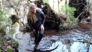 wet-riding-boots_14.jpg