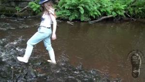 wet-walk-with-change-of-boots_6.jpg