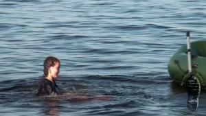 wetlook-fun-in-aigle-rubberboo_22.jpg